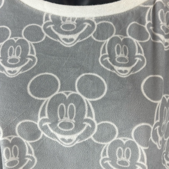 Disney Womans Medium Mickey Mouse Sleepwear – Cozy Graphic Pajamas - Picture 2 of 6
